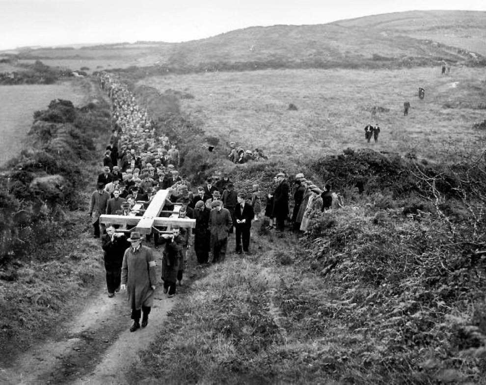 way_of_the_cross_1950s_Ireland